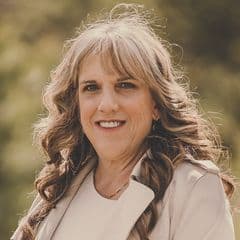 Wendy Van Fleet